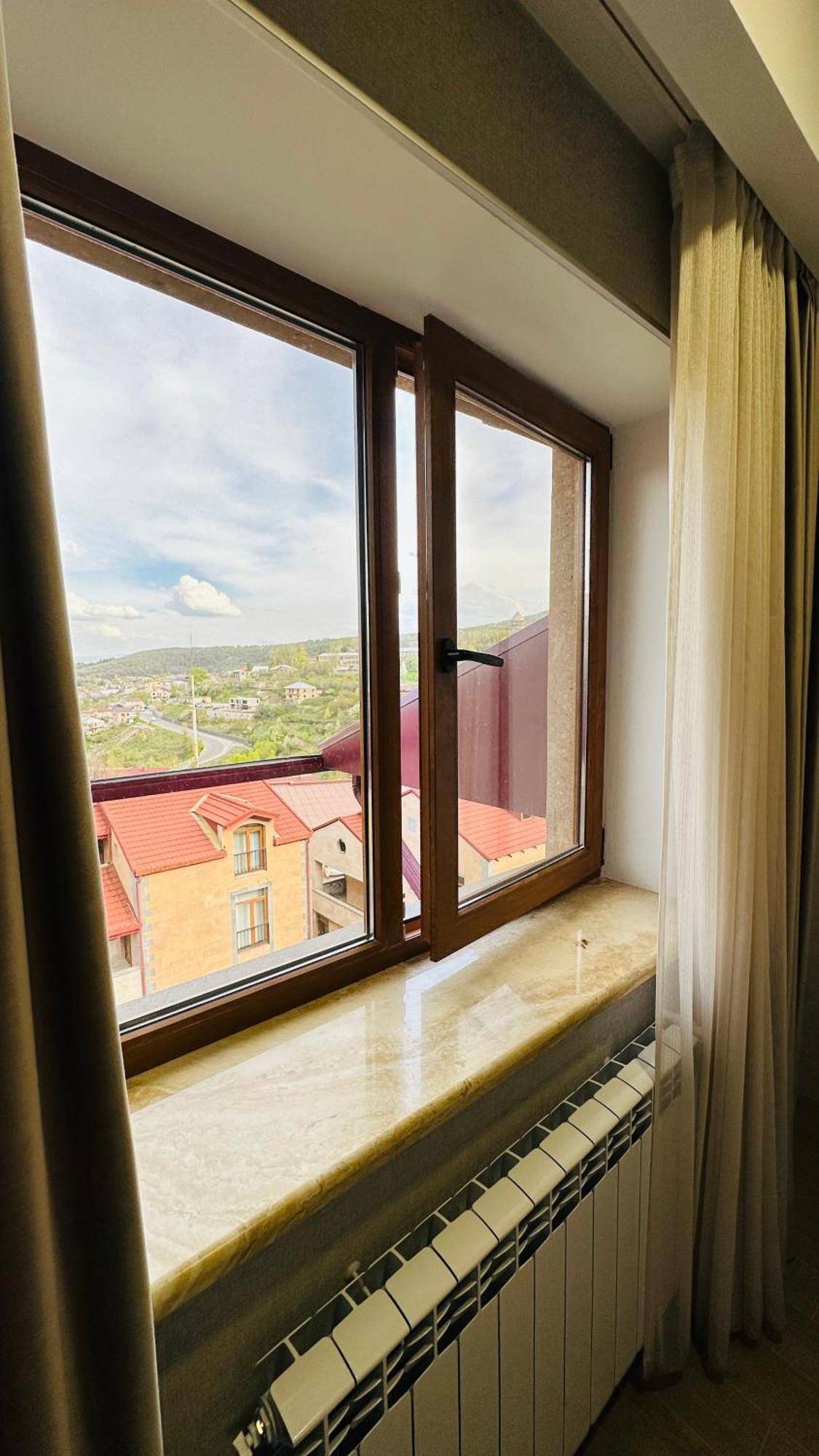 Marrone Hotel Cachkadzor Zewnętrze zdjęcie